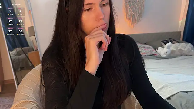 jennetdoll online show from September 20, 2025, 11:55 am