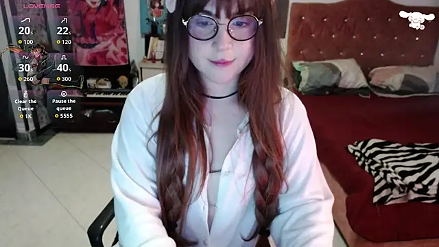 Avril2001 online show from February 21, 2026, 5:52 am