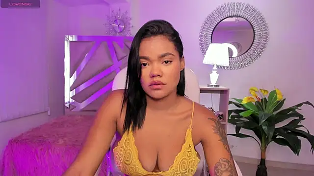 madisson davon online show from December 16, 2024, 1:22 pm