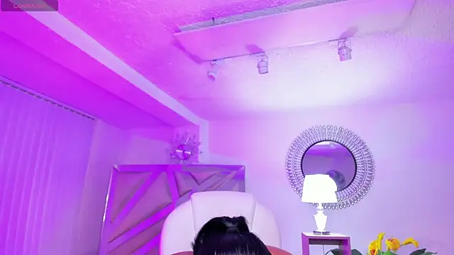 madisson davon online show from December 20, 2024, 1:54 pm