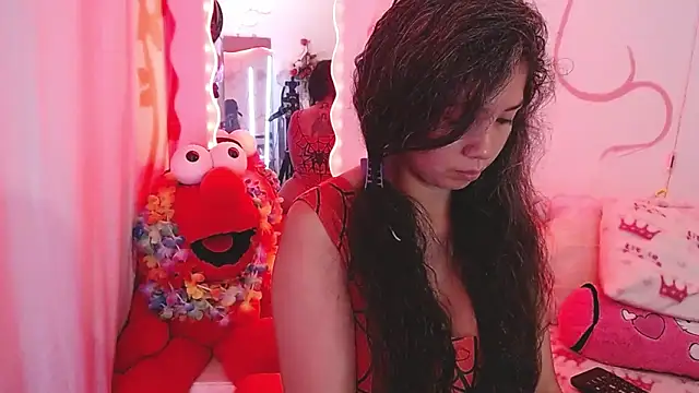 dainaflowers online show from April 23, 2026, 5:08 am