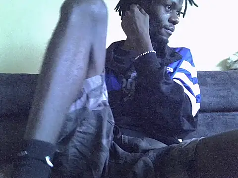 Delicious-D online show from September 25, 2025, 6:06 am