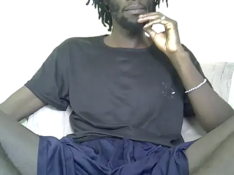 Delicious-D online show from June 18, 2026, 5:41 am