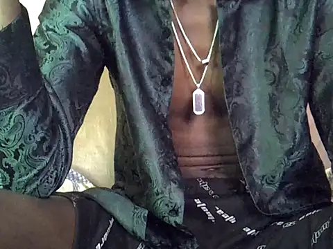 Delicious-D online show from July 3, 2026, 5:03 am