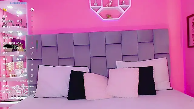 AlanaBekeer online show from March 22, 2025, 8:04 pm