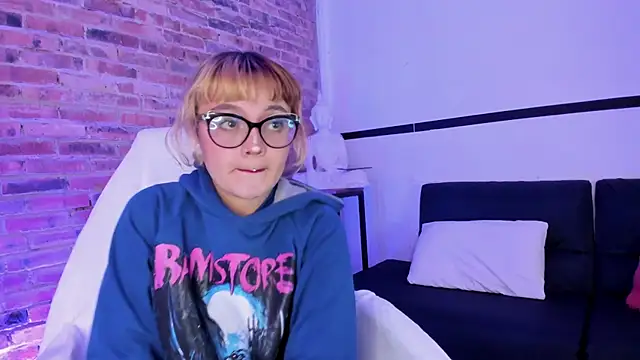 Sweet Namii online show from February 14, 2025, 2:39 am