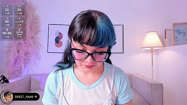 Sweet Namii online show from December 17, 2025, 5:41 pm