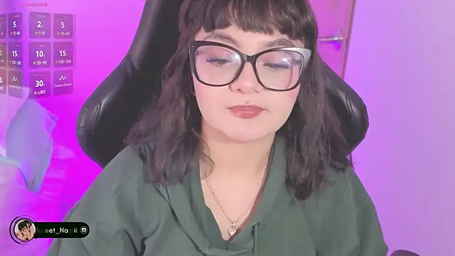 Snapshot of Sweet_Namii chatting on June 23, 2026, 6:06 pm Sweet Namii online show from June 23, 2026, 6:06 pm