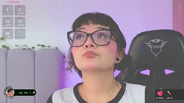 Snapshot of Sweet_Namii chatting on July 23, 2026, 8:51 pm Sweet Namii online show from July 23, 2026, 8:51 pm