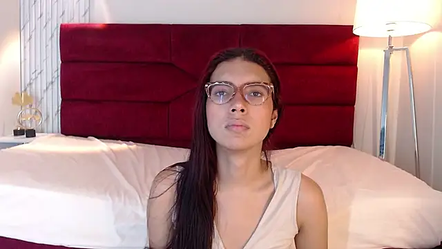 sara saenz99 online show from February 23, 2025, 7:17 pm