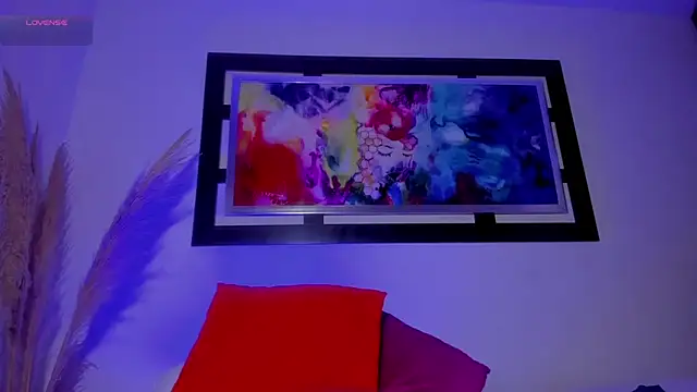 Snapshot of Scarlett_811 chatting on January 19, 2026, 3:32 am Scarlett 811 online show from January 19, 2026, 3:32 am