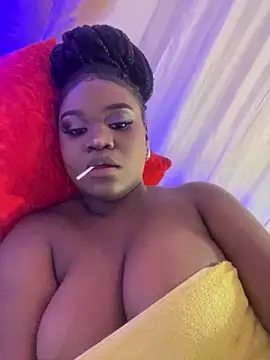 Snapshot of Scarlett_811 chatting on February 8, 2026, 12:58 am Scarlett 811 online show from February 8, 2026, 12:58 am