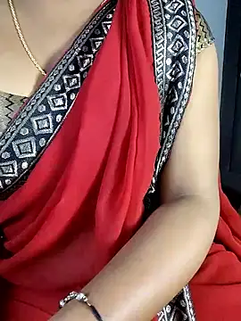 Snapshot of VR_here_4U chatting on May 25, 2026, 5:30 pm VR here 4U online show from May 25, 2026, 5:30 pm