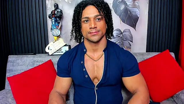 MikeEstevess online show from September 15, 2025, 5:57 pm