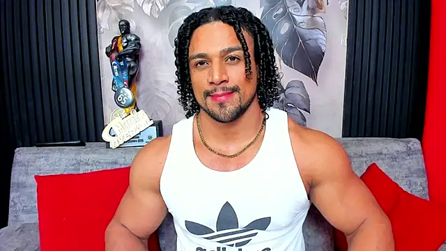 MikeEstevess online show from January 9, 2026, 4:26 am