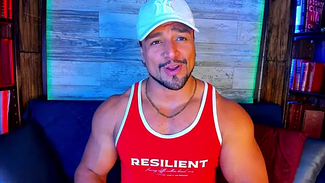 Snapshot of MikeEstevess chatting on July 28, 2026, 6:53 am MikeEstevess online show from July 28, 2026, 6:53 am
