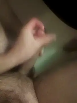 hungandnerdy420 online show from September 19, 2025, 5:42 am