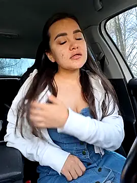 stacy stoone online show from April 24, 2026, 7:33 am