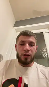 jimmyy  online show from December 21, 2025, 6:59 pm