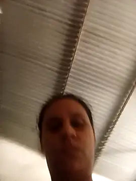 Andreita 95 online show from November 15, 2025, 2:46 pm