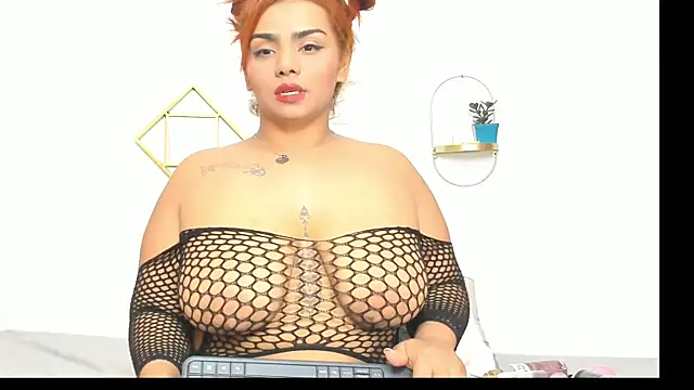 AnahiSmitth online show from January 11, 2025, 2:20 am