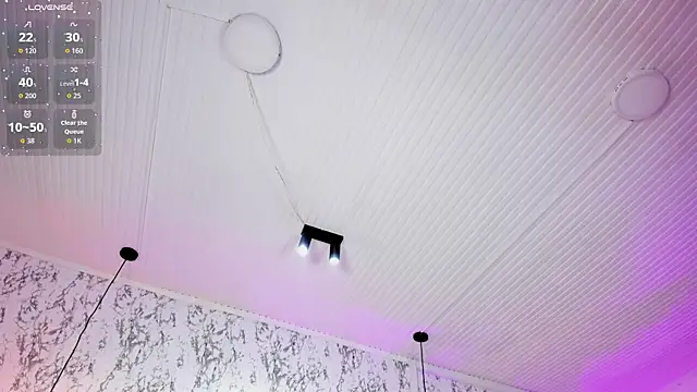 aihnoa split online show from September 18, 2025, 1:13 pm