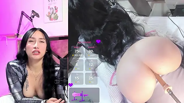 lili moonn online show from October 24, 2025, 11:06 am