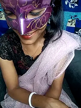 REVA DARLING online show from March 12, 2025, 5:46 am