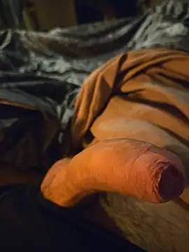 ruffuuss online show from April 21, 2026, 5:25 am