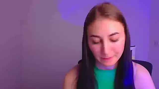 Jennifer Blum online show from December 25, 2024, 9:34 am