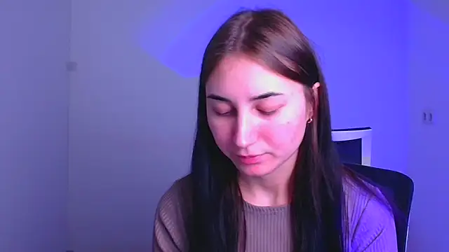 Jennifer Blum online show from January 21, 2025, 9:13 am