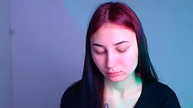 Jennifer Blum online show from February 7, 2025, 5:52 am