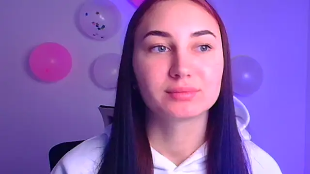 Jennifer Blum online show from February 20, 2025, 6:06 am