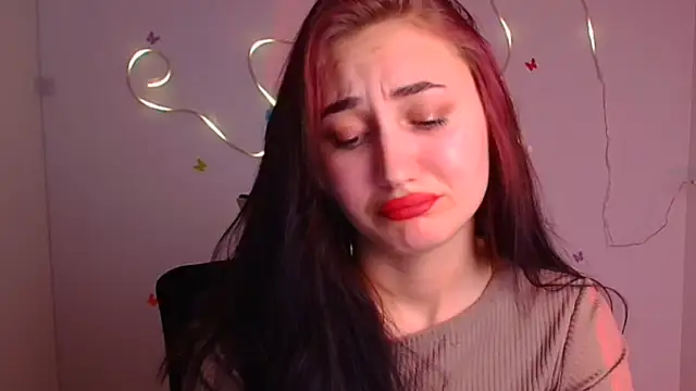 Jennifer Blum online show from March 9, 2025, 1:46 am