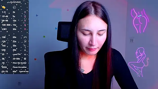 Jennifer Blum online show from October 3, 2025, 5:10 pm