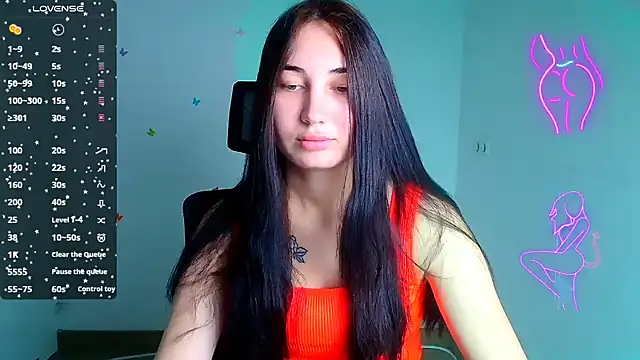 Jennifer Blum online show from October 15, 2025, 5:29 am