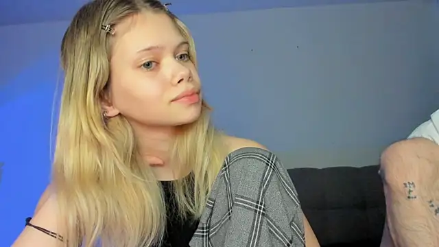 chansetolove online show from March 4, 2025, 9:43 pm