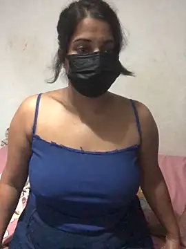 NOORA-GIRL online show from February 17, 2025, 9:41 pm