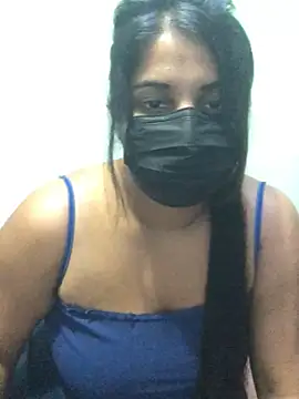 NOORA-GIRL online show from March 11, 2025, 12:39 pm