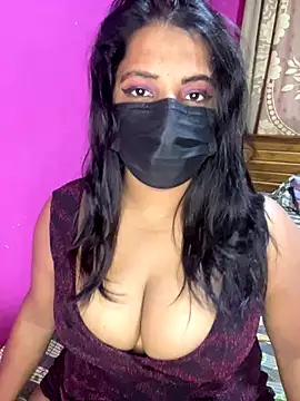 NOORA-GIRL online show from September 21, 2025, 3:52 am