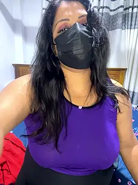 NOORA-GIRL online show from January 12, 2026, 1:22 am