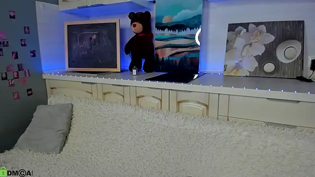 Kruela Eva online show from November 7, 2025, 11:49 pm