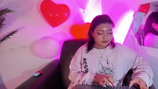 cherry chel online show from February 16, 2025, 6:43 pm