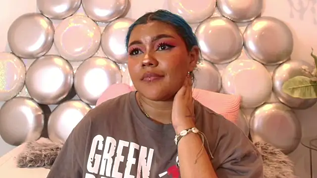 cherry chel online show from September 24, 2025, 9:12 am