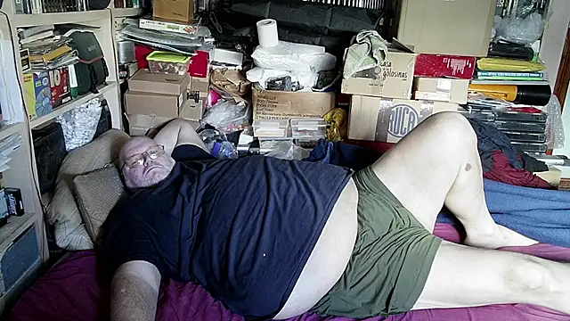 hadeszeuss2 online show from January 31, 2025, 2:28 pm