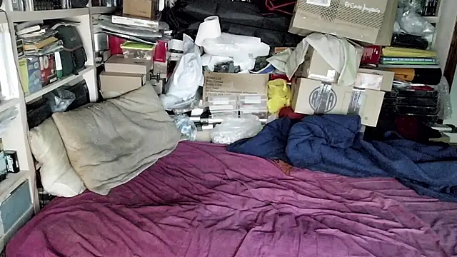 hadeszeuss2 online show from February 4, 2025, 5:23 pm