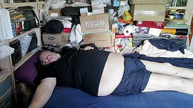 hadeszeuss2 online show from April 20, 2026, 1:25 pm