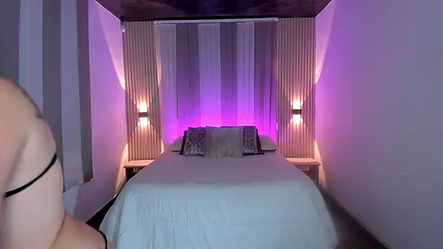 lenah smith online show from February 25, 2025, 11:19 am