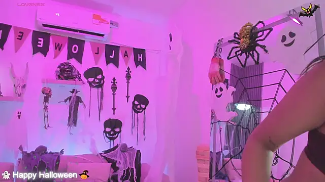 emma alice  online show from October 22, 2025, 12:05 pm