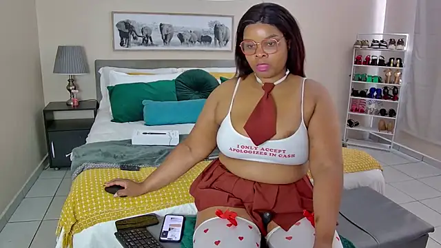 Snapshot of NaughtyKelly28 chatting on June 12, 2026, 9:30 am NaughtyKelly28 online show from June 12, 2026, 9:30 am